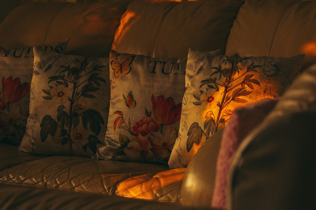 3 Ways to Light Up Your House for a Bright Yet Cozy Living Room image